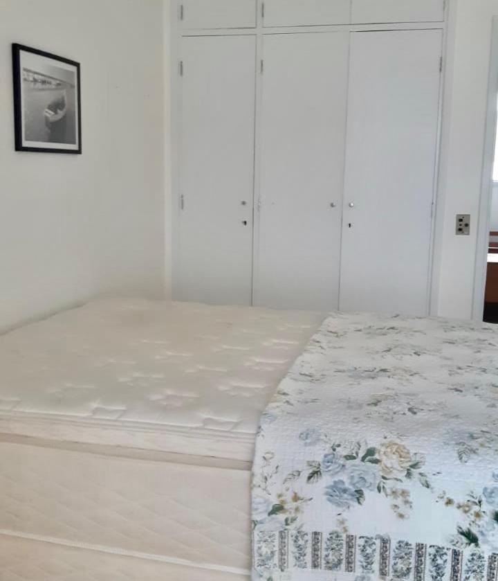 Apartamento com Vista do Mar